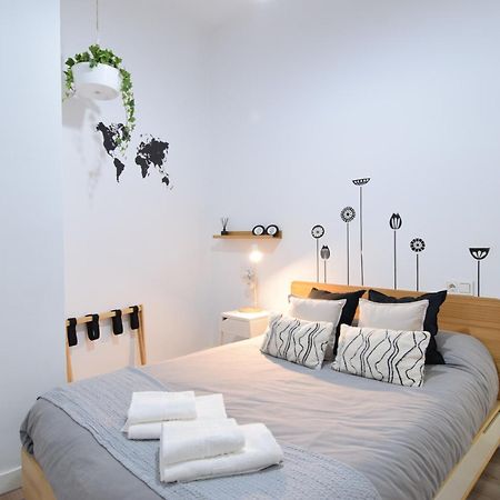 Apartamento Atarazanas Malaga Centro Historico エクステリア 写真