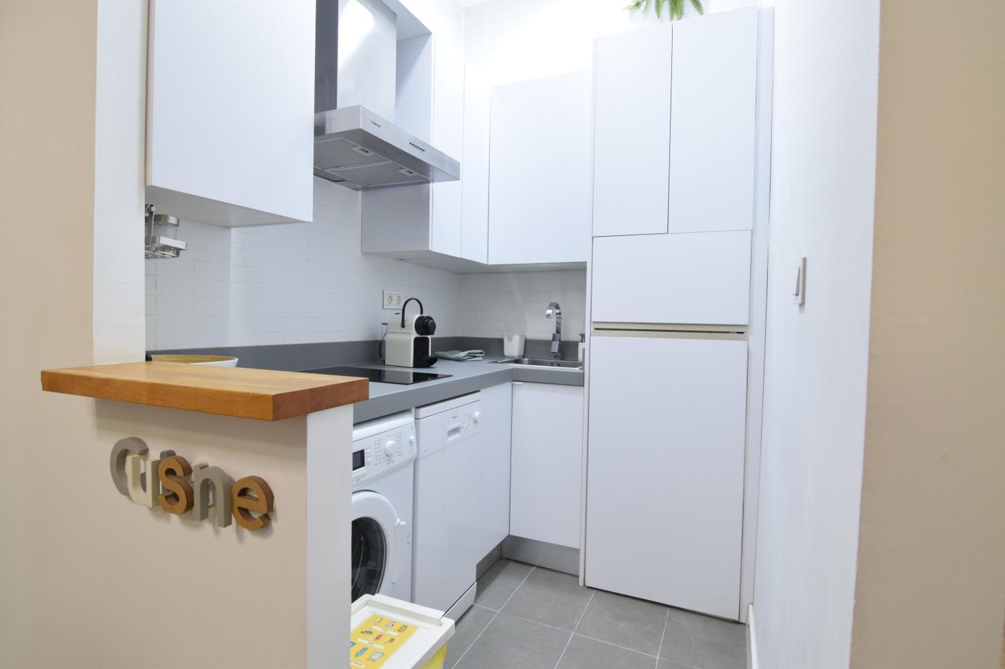 Apartamento Atarazanas Malaga Centro Historico エクステリア 写真